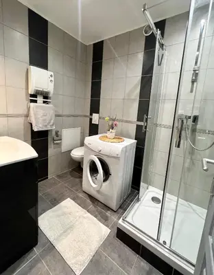 Salle de bains dans l'établissement studio calme et cozy avec parking privé