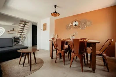 Coin salon dans l'établissement Duplex cosy Le Boho