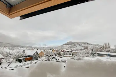 Vue générale sur la montagne ou vue sur la montagne depuis l'appartement