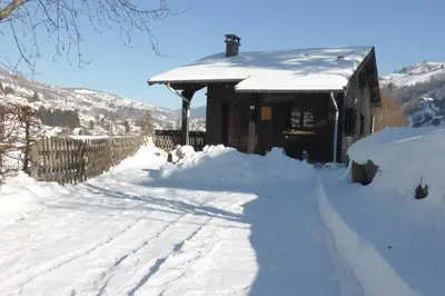 L'établissement Chalet le Grand Tétras en hiver
