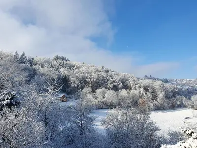 L'établissement Le Chant du Loriot en hiver