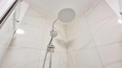 Salle de bains dans l'établissement La Résidence Évasion 3 - Original - Gare - Wifi - Relax BNB