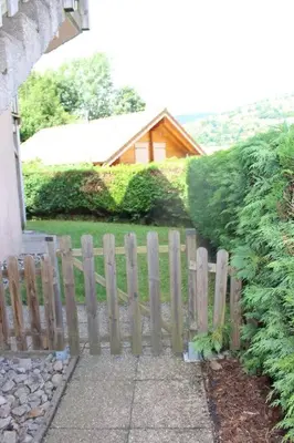 Jardin de l'établissement Gîte Le Bressaud