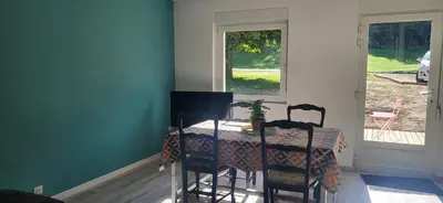 Coin salon dans l'établissement Magnifique appartement le marronnier