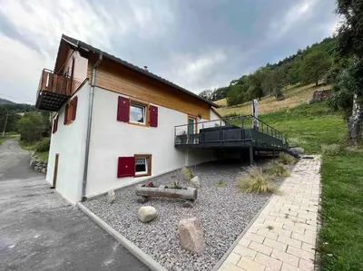 Vue générale sur la montagne ou vue sur la montagne depuis la maison de vacances