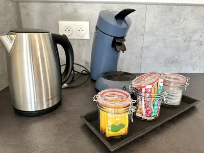 Plateau bouilloire dans l'établissement Gîte Le Manala