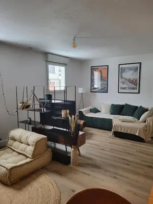 Coin salon dans l'établissement Cocon Gérardmer à 5min du Lac