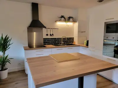 Cuisine ou kitchenette dans l'établissement Cocon Gérardmer à 5min du Lac