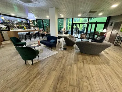 Restaurant ou autre lieu de restauration dans l'établissement Campanile Belfort Montbéliard - Gare La Jonxion.