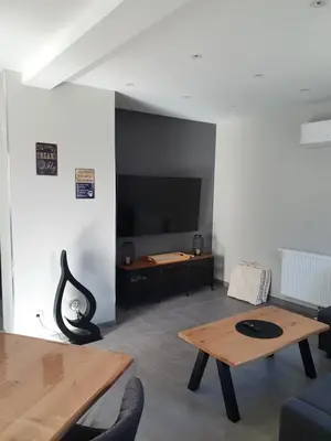Télévision ou salle de divertissement dans l'établissement Appartement, proche Europa-Park Colmar Strasbourg
