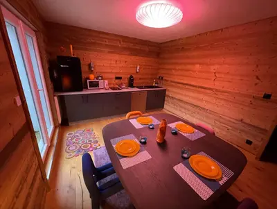 Cuisine ou kitchenette dans l'établissement L'ANNEXE