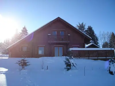 L'établissement Chalet Airelles 4 pers - Tout Confort - Wifi fibre en hiver