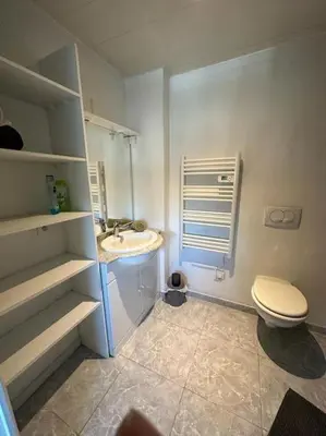 Salle de bains dans l'établissement Duplex F2 - proche GARE TGV