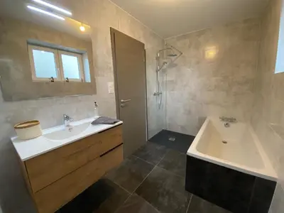 Salle de bains dans l'établissement Chez Sim et Vava