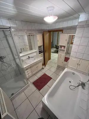 Salle de bains dans l'établissement Gite L'arrière
