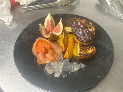 Nourriture dans l'auberge ou à proximité