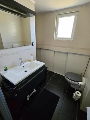 Salle de bains dans l'établissement Gîte Vallée de Munster 3 étoiles chez Flavie & Ludo