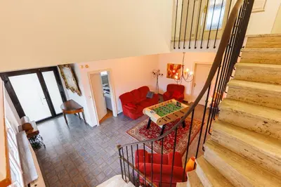 Coin salon dans l'établissement Maison de caractère à Chatenois