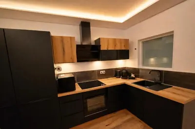 Cuisine ou kitchenette dans l'établissement ZEN SPA-4 Pers-Jacuzzi-Parking-Clim-Colmar