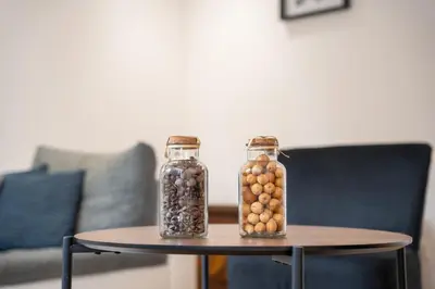 Coin salon dans l'établissement Chambre Super Broussard