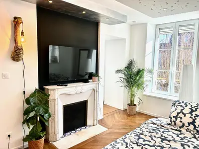 Télévision ou salle de divertissement dans l'établissement STUDIO AVENUE