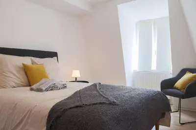 Un ou plusieurs lits dans un hébergement de l'établissement Le Contemporain, Hypercentre Mulhouse