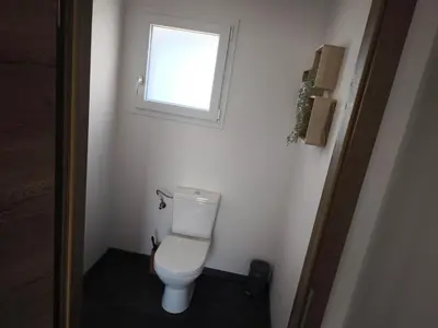 Salle de bains dans l'établissement Près colmar 6