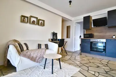 Cuisine ou kitchenette dans l'établissement Chez Samuel et Rita
