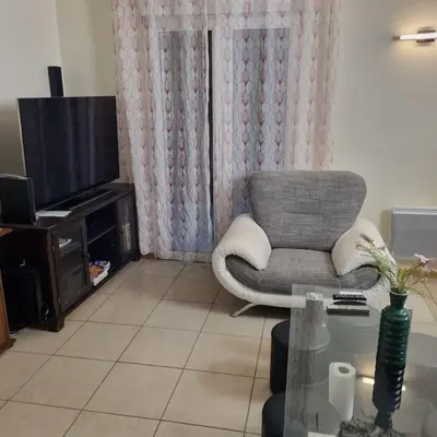 Télévision ou salle de divertissement dans l'établissement Les Cigognes de Andolsheim