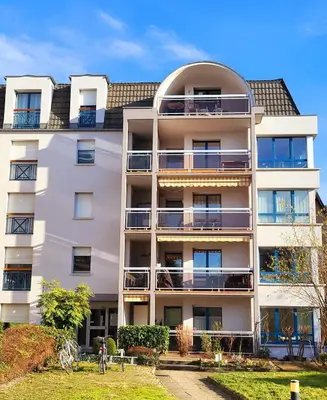 Bâtiment de le séjour chez l'habitant