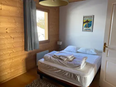 Un ou plusieurs lits dans un hébergement de l'établissement CHALET CATHOGUI
