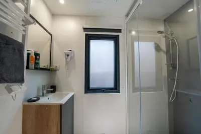 Salle de bains dans l'établissement CAMPING KAYSERSBERG
