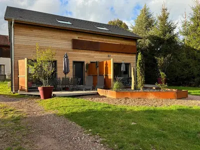 Jardin de l'établissement Duplex le Red Cedar avec terrasse et jardin