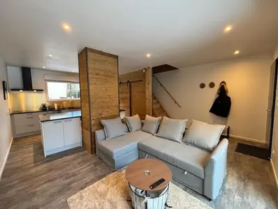 Cuisine ou kitchenette dans l'établissement Duplex le Red Cedar avec terrasse et jardin