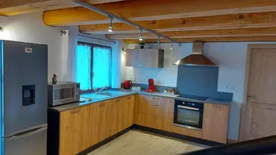 Cuisine ou kitchenette dans l'établissement Chalet bambi