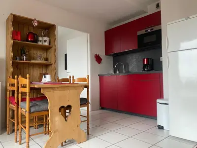 Cuisine ou kitchenette dans l'établissement Appartement sur les hauteurs de Gérardmer