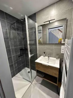 Salle de bains dans l'établissement L’ancienne ferme
