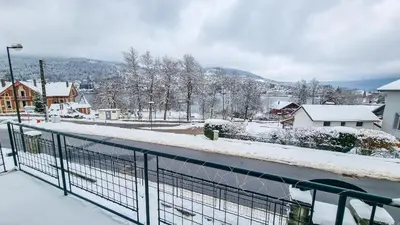 Vue générale sur la montagne ou vue sur la montagne depuis l'appartement