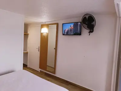 Un ou plusieurs lits dans un hébergement de l'établissement Kyriad ECO - Belfort Bessoncourt