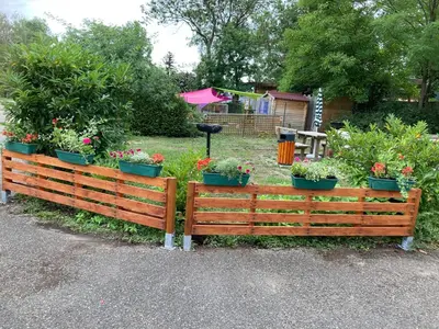 Jardin de l'établissement Mobile home