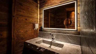 Salle de bains dans l'établissement LA CABANE DU BREUIL