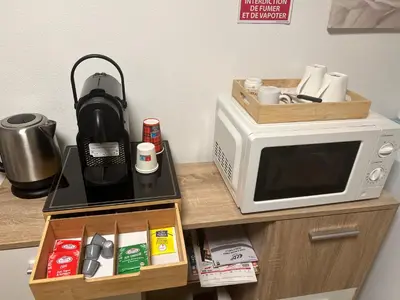 Cuisine ou kitchenette dans l'établissement Maison les étoiles