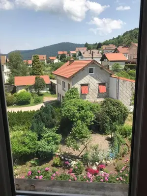 Vue générale sur la montagne ou vue sur la montagne depuis l'appartement