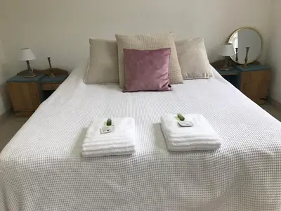 Un ou plusieurs lits dans un hébergement de l'établissement CHATEAU LACOUR