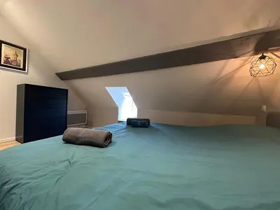 Un ou plusieurs lits dans un hébergement de l'établissement B'm Gretel - Duplex 4 pers - Vue Cathédrale - Centre Historique