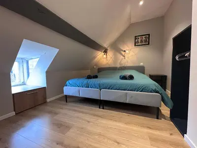 Un ou plusieurs lits dans un hébergement de l'établissement B'm Gretel - Duplex 4 pers - Vue Cathédrale - Centre Historique