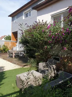 Jardin de l'établissement Happiness Cottage