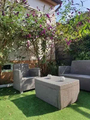 Jardin de l'établissement Happiness Cottage