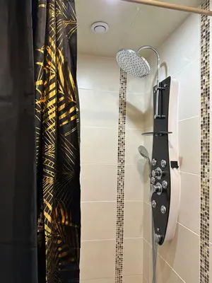 Salle de bains dans l'établissement L 'étape68