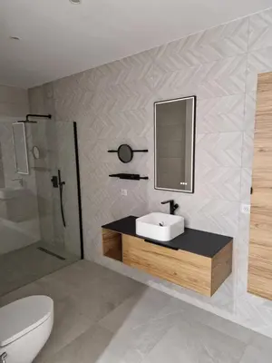 Salle de bains dans l'établissement Maison plain-pied pour 8 personnes